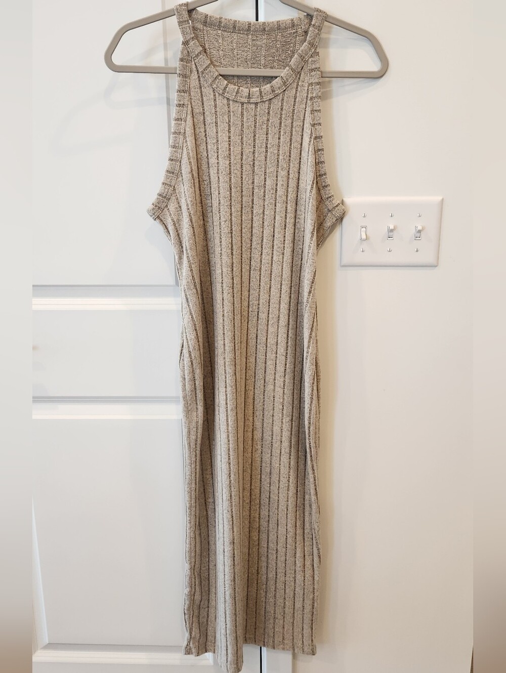 Sleeveless Ribbed Maxi Dress - Beige